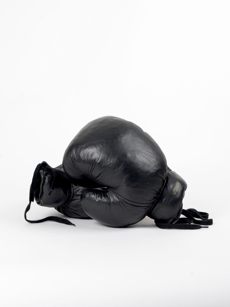 Vintage Leather Boxing Gloves 1920 in Black