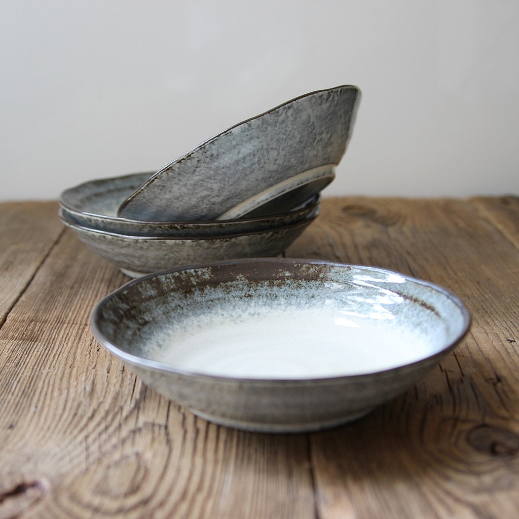 Blue/brown Japanese Bowl