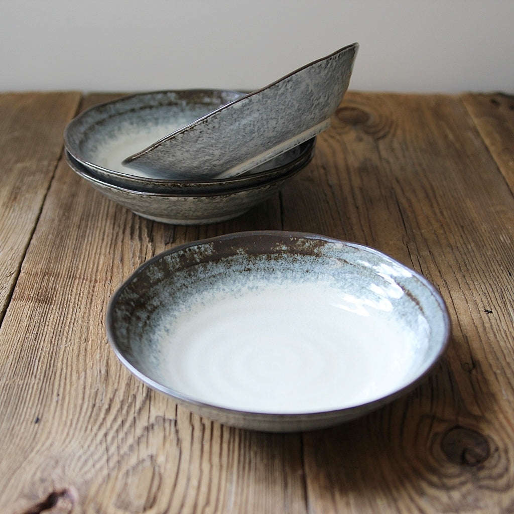 Blue/brown Japanese Bowl