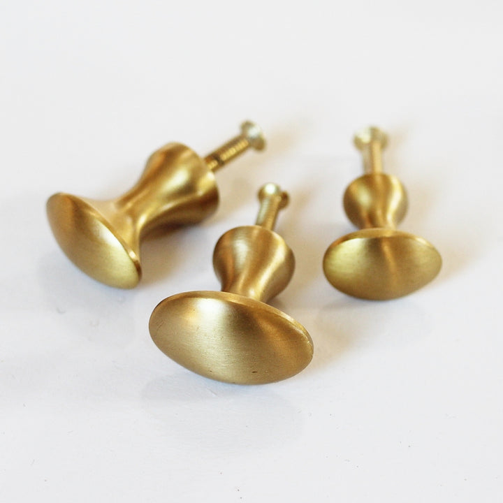Brass Knobs Oval