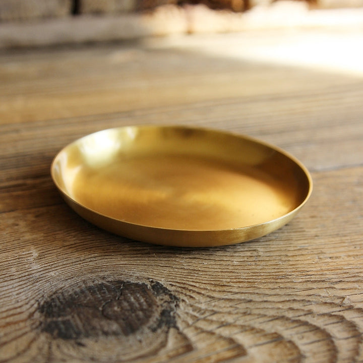 Brass Plate Round