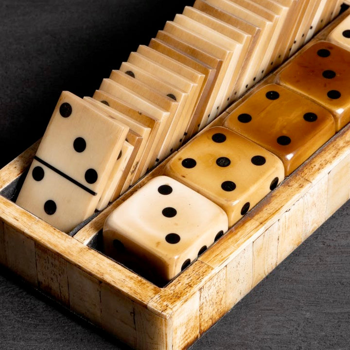 Jeu de dominos et de dés