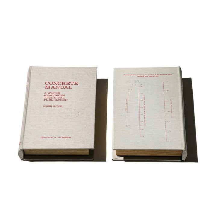 Empty Book – Concrete Manual grey