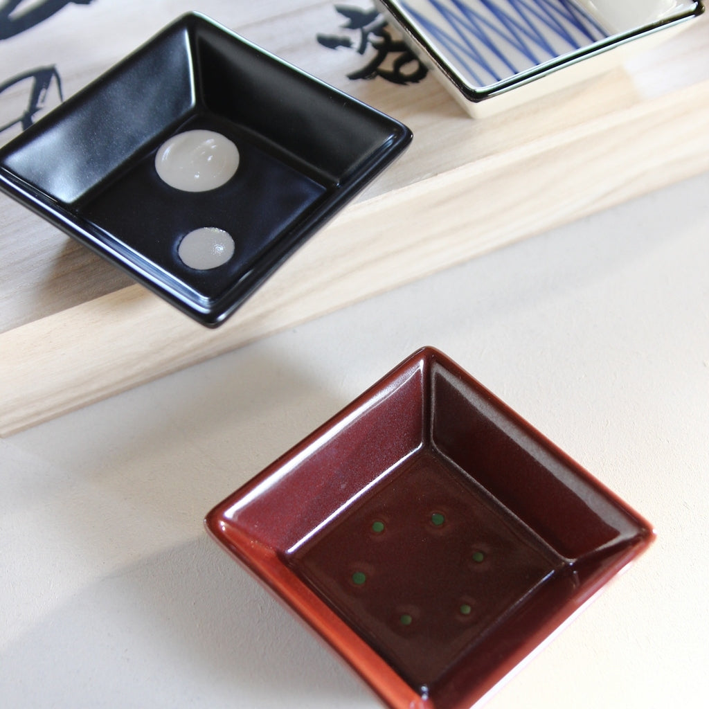 Etsuke Dish Set – 8 Pieces