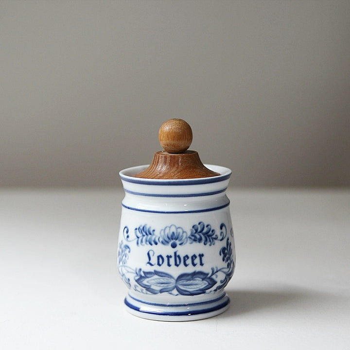 Gewürzdosen im Zwiebelmuster – Set aus 8 Stück