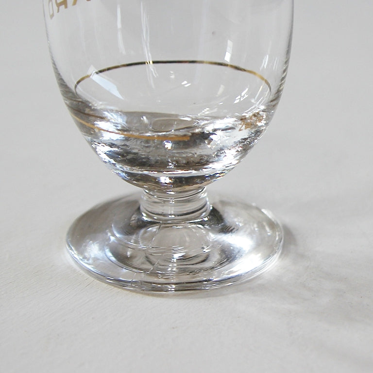 Ricard Pastisglas mit Eichstrich