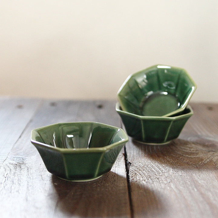 Small Bowl in Moss Green