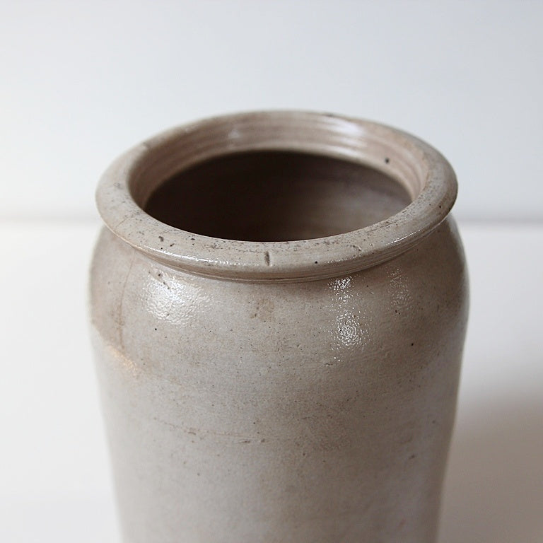 Französischer Steingut Vorratstopf mit Salzglasur – 1½ Liter