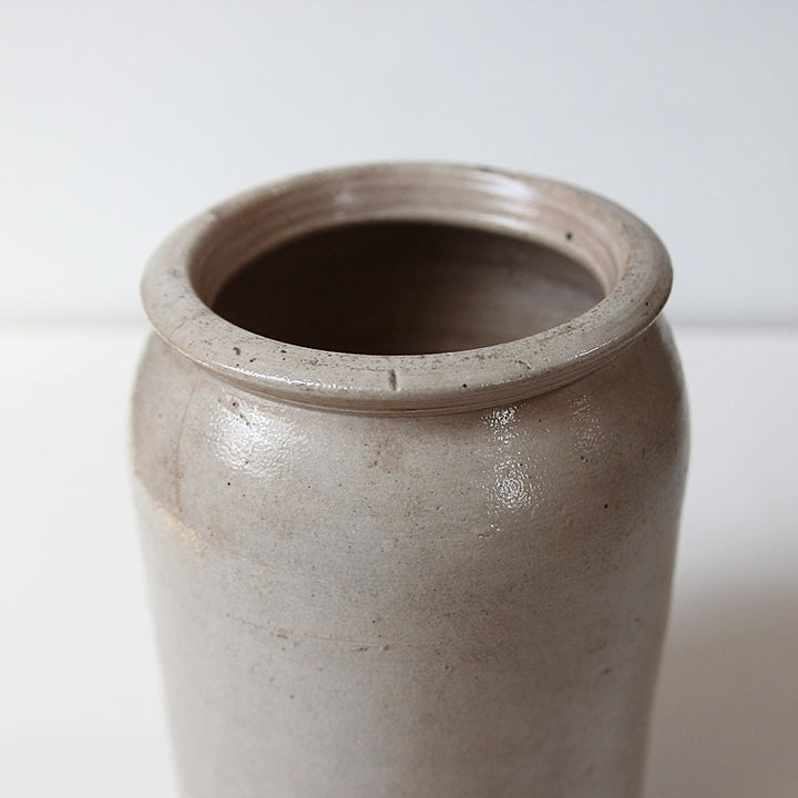 Französischer Steingut Vorratstopf mit Salzglasur – 1½ Liter