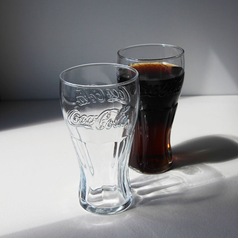 Coca-Cola Konturgläser – Reliefschrift – 2er Set