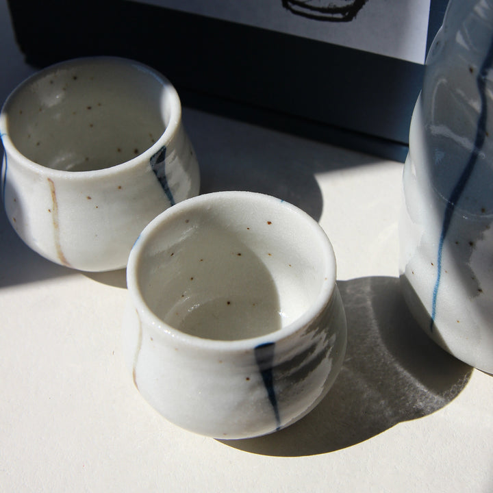 Saké‑Set Ligne Verticale