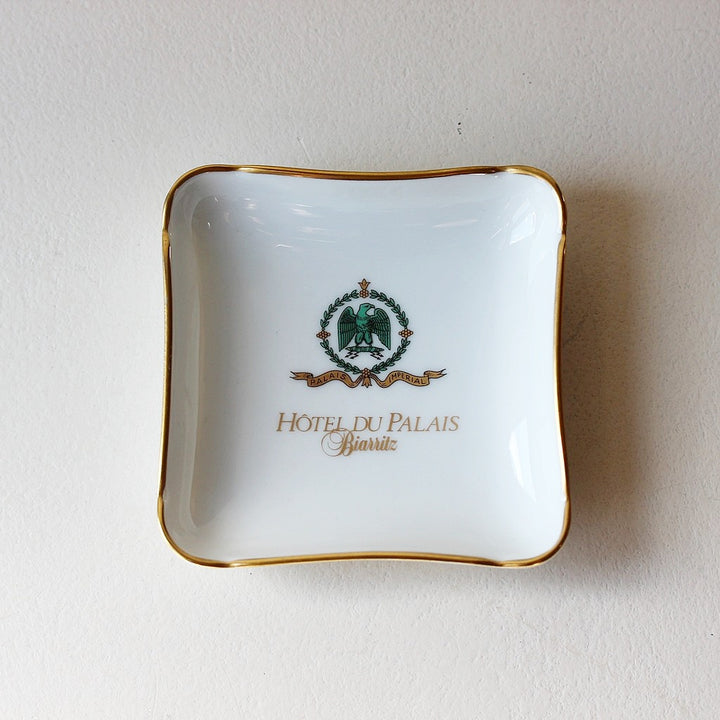 Hôtel du Palais Biarritz -poche – Deshoulières / Apilco