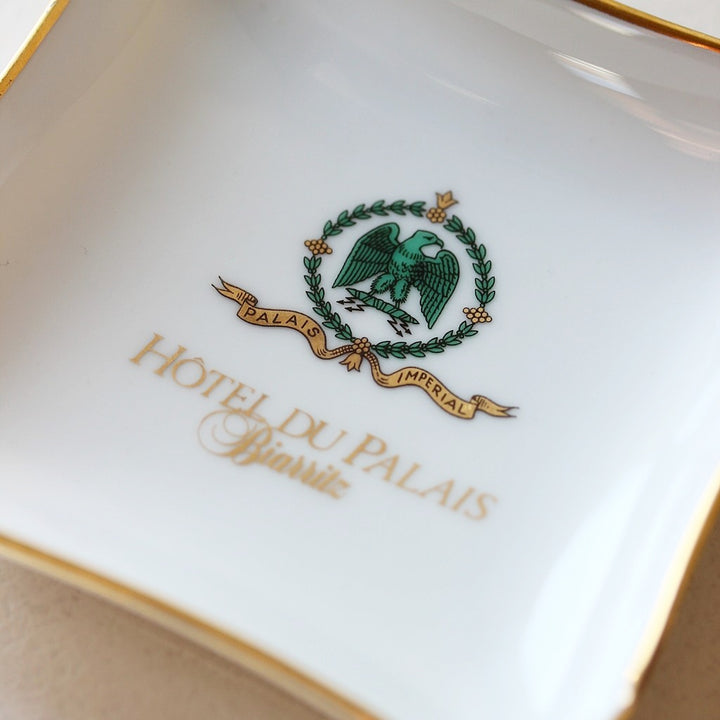 Hôtel du Palais Biarritz -poche – Deshoulières / Apilco