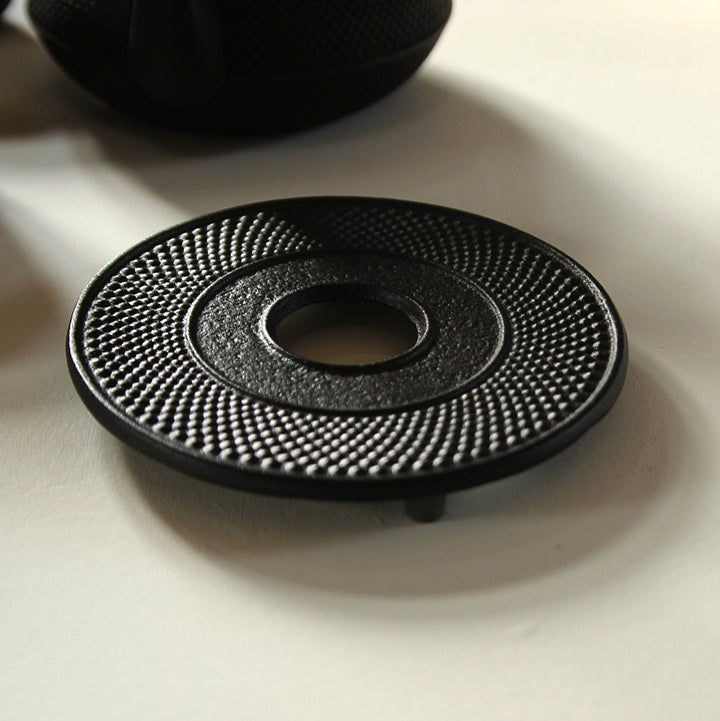 Iwachu Cast Iron Trivet