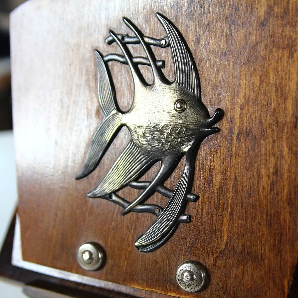 Briefhalter aus Holz mit Fischmotiv – 1950er/60er Jahre