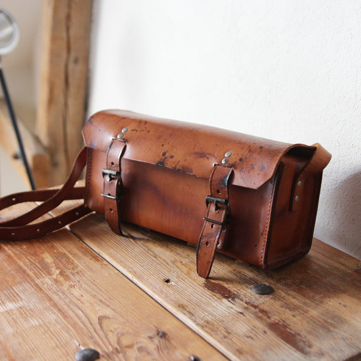 Französische Klempnertasche aus Leder – 1950er–1970er Jahre