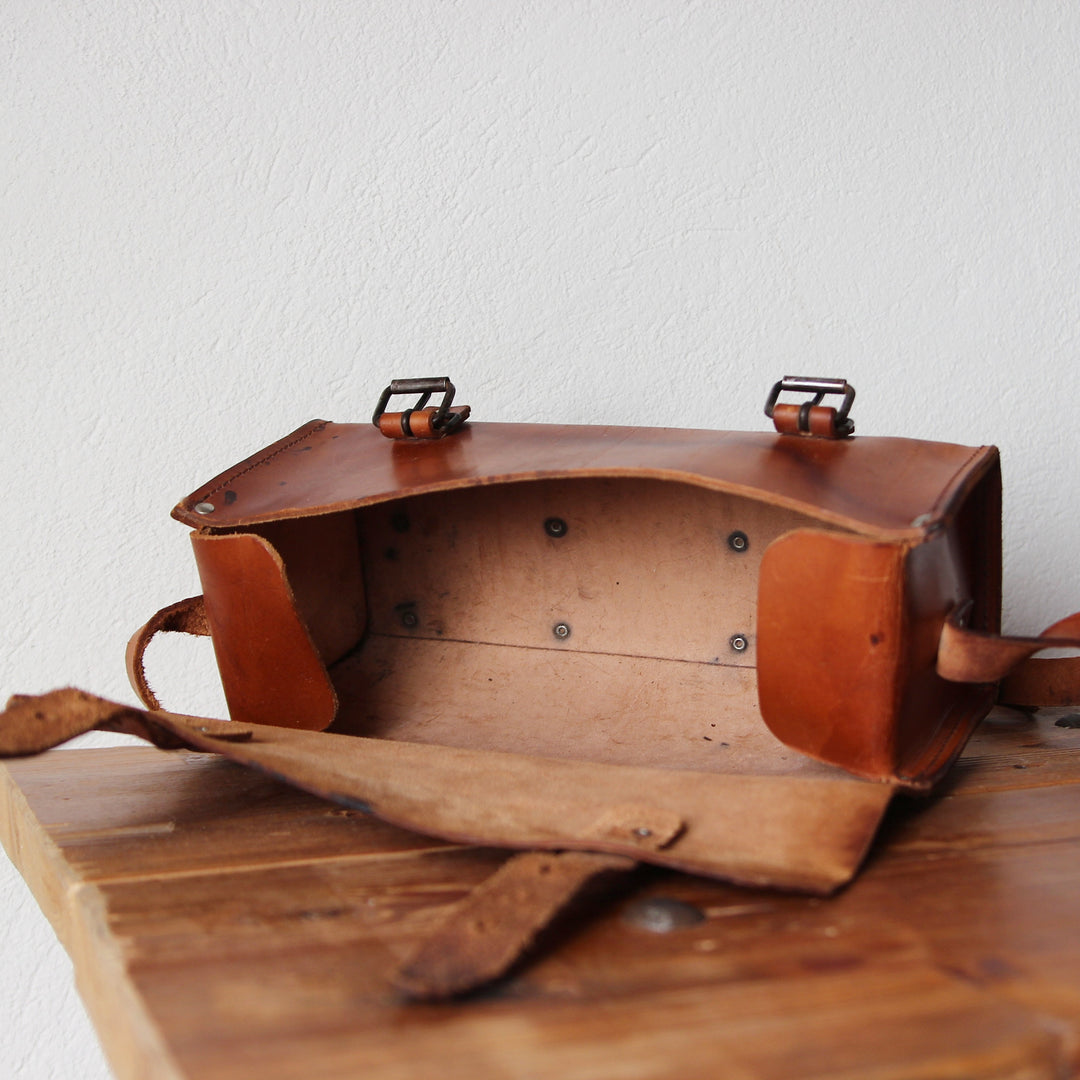 Französische Klempnertasche aus Leder – 1950er–1970er Jahre