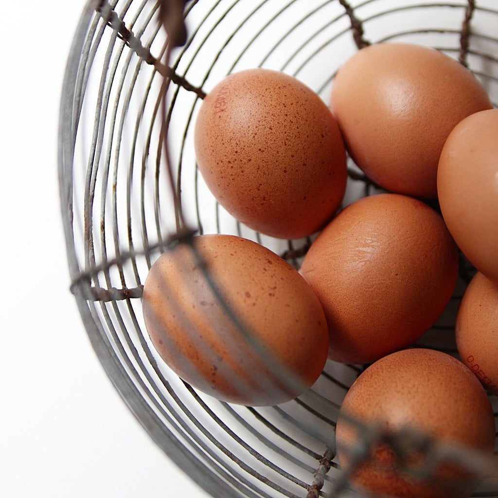 Traditioneller französischer Eierkorb