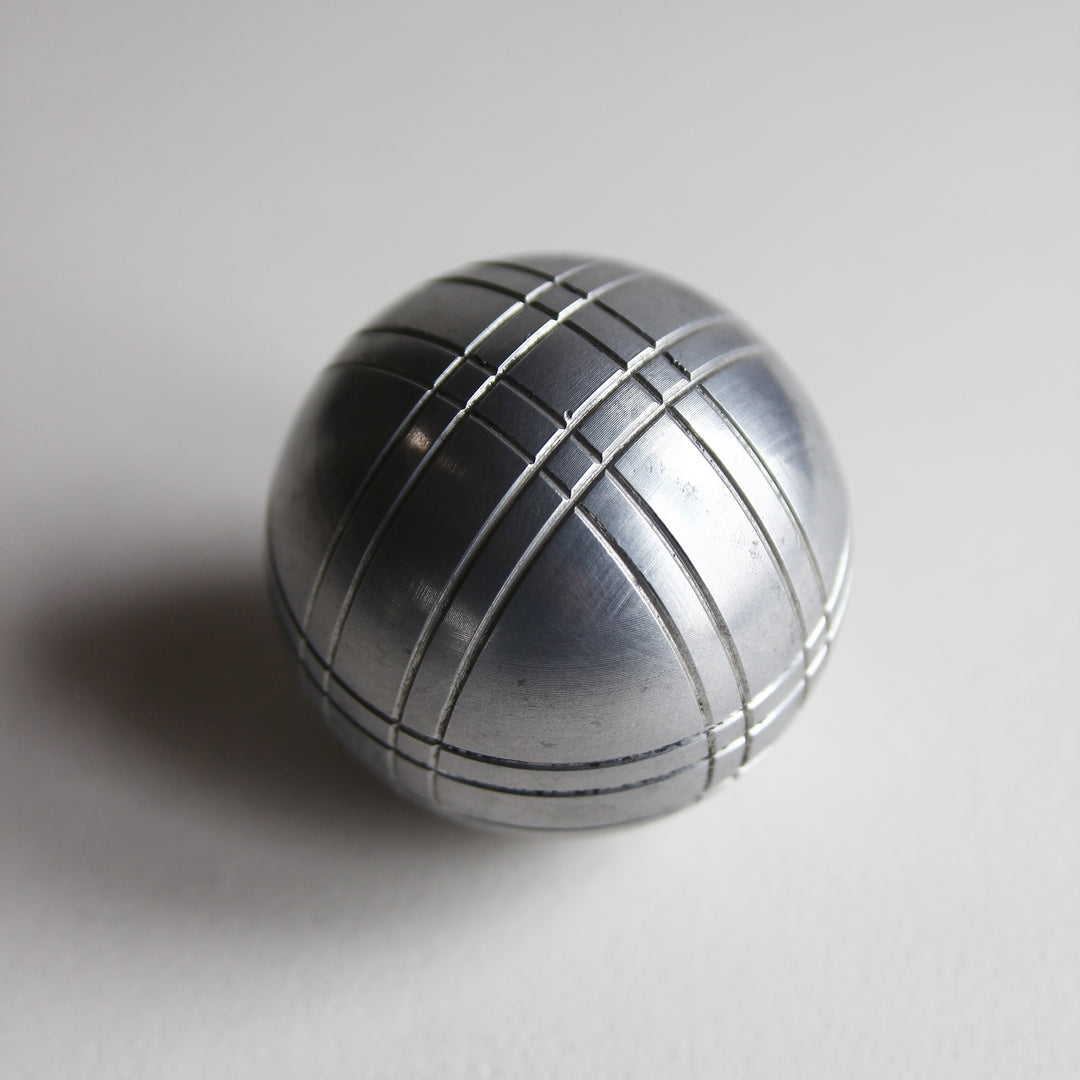 Französisches Boule-Set mit Lederhalter – Petite Boule