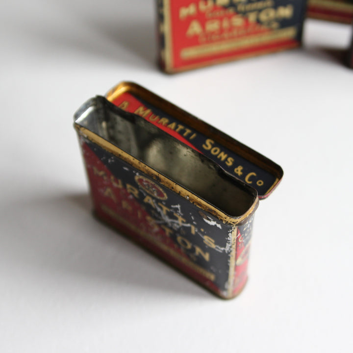 Muratti’s Ariston Zigarettendose – England, 1930er–1950er Jahre