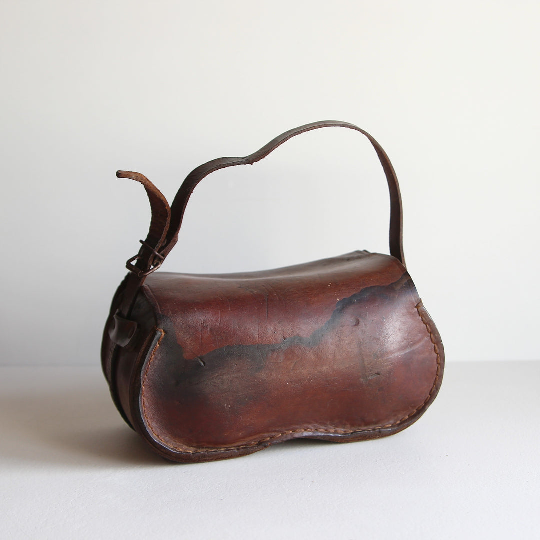 Bouletasche aus Leder – Frankreich, 1950er–1970er Jahre