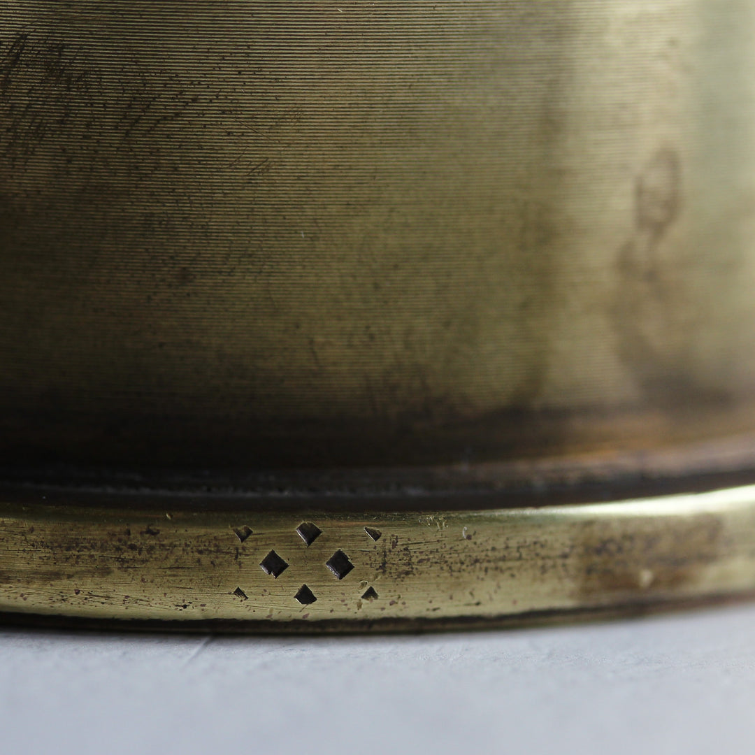 WWII Trench Art Aschenbecher aus Messing – US Army, 1944