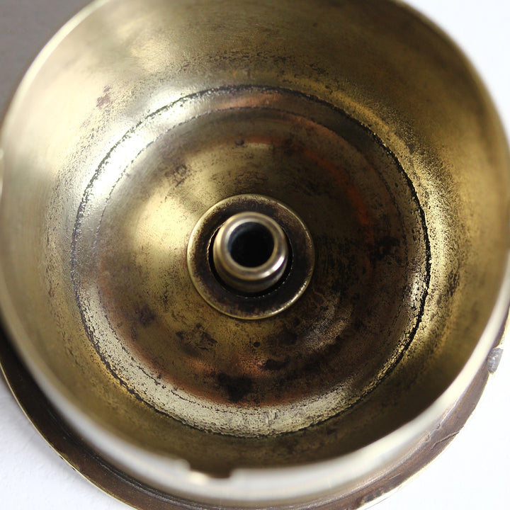 WWII Trench Art Aschenbecher aus Messing – US Army, 1944