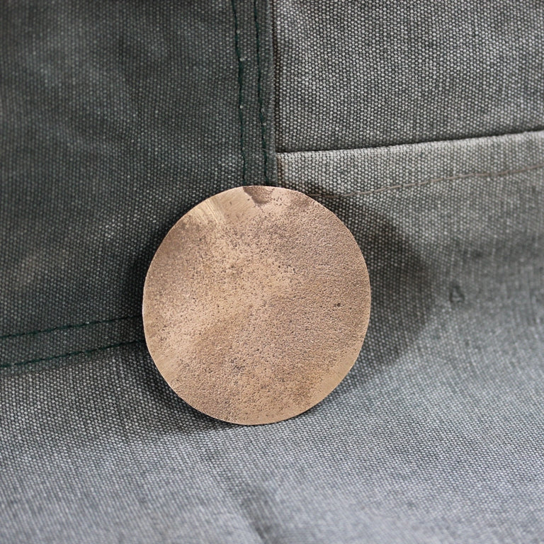Briefbeschwerer „Nîmes“ – Philippe Starck – Bronze