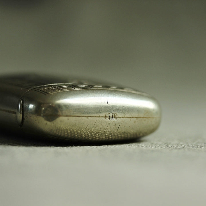 Antikes Vesta-Etui mit Gravur – um 1900