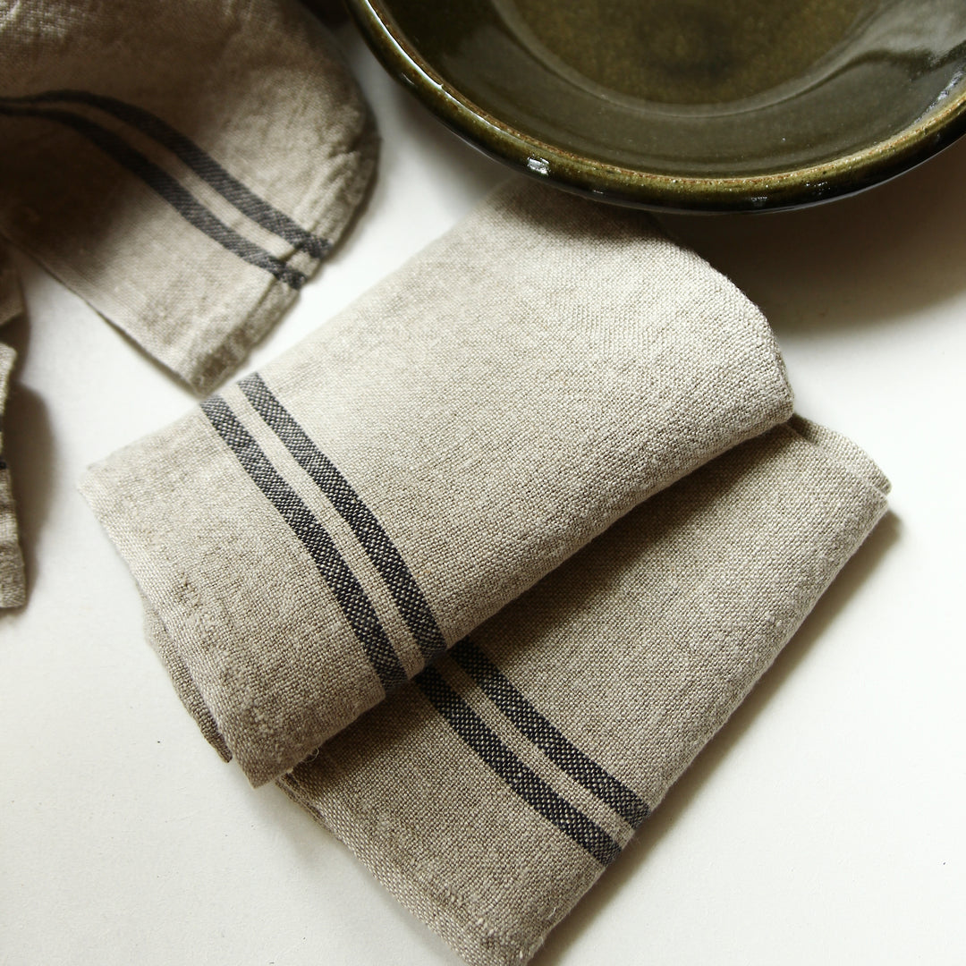 Linen Tea Towel Country - used noir
