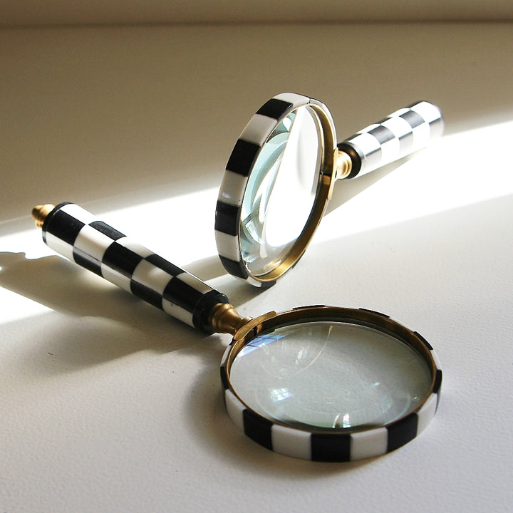 Loupe motif noir et blanc