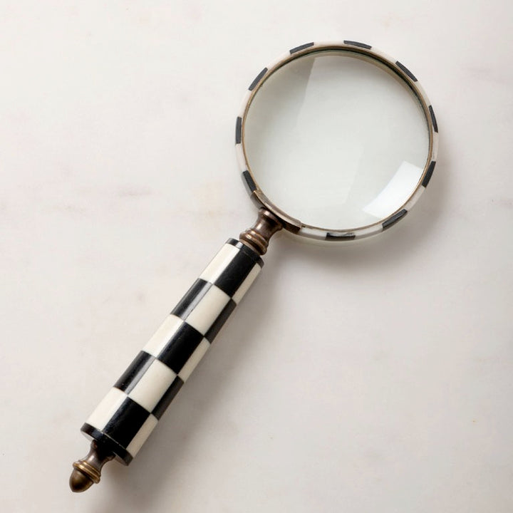 Loupe motif noir et blanc