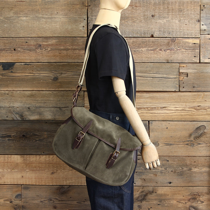 Fisherman's Musette Suede musk