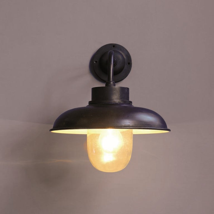 Outdoor Wall Light - Black Edition