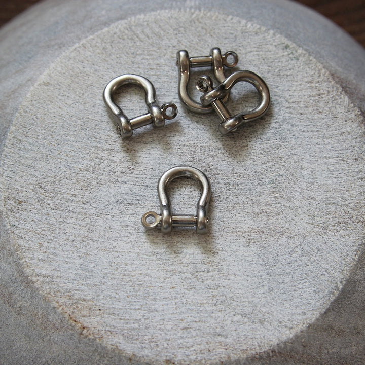 Shackle Joints Matte Silver 
