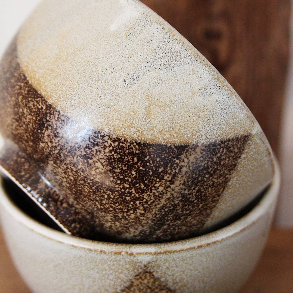 Triangle Bowl beige/brown