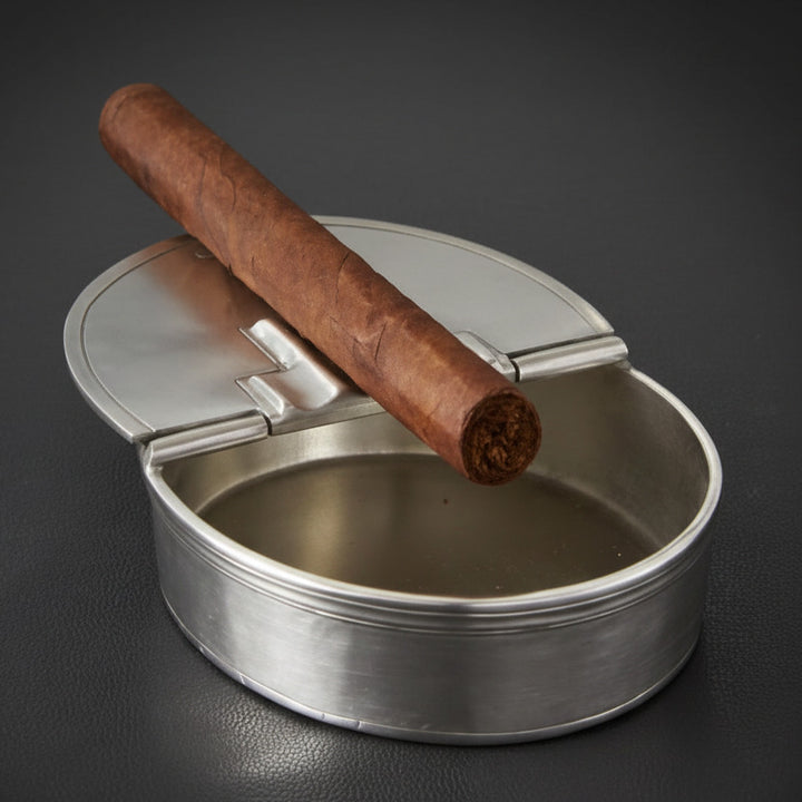 Zigarren Aschenbecher mit Deckel