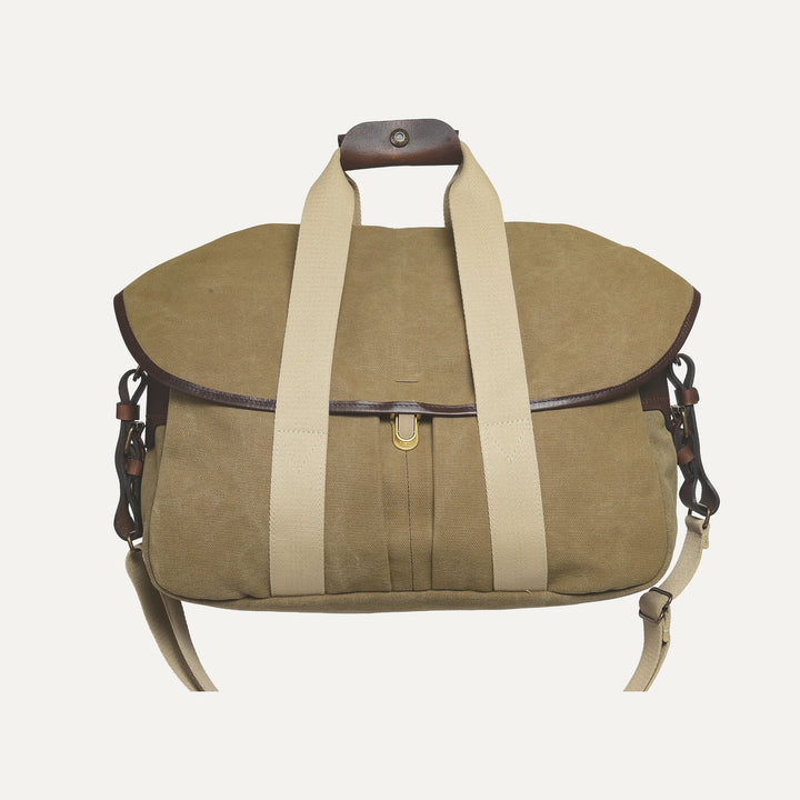 Bleu de Chauffe Business Musette Khaki US Stonewashed aus Canvas mit braunen Lederdetails