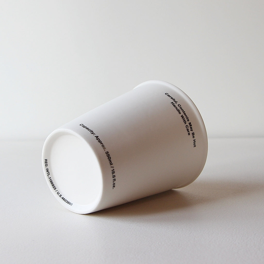 Ceramic Not Paper Cup Instant Noodle aus Keramik Unterseite.