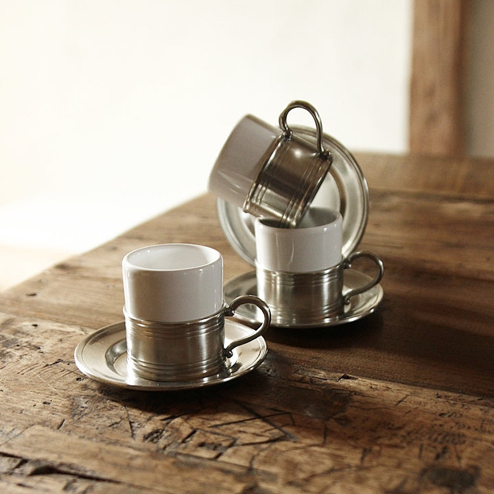 Espressotasse Todi aus Keramik mit Hartzinn und Untertasse von Cosi Tabellini