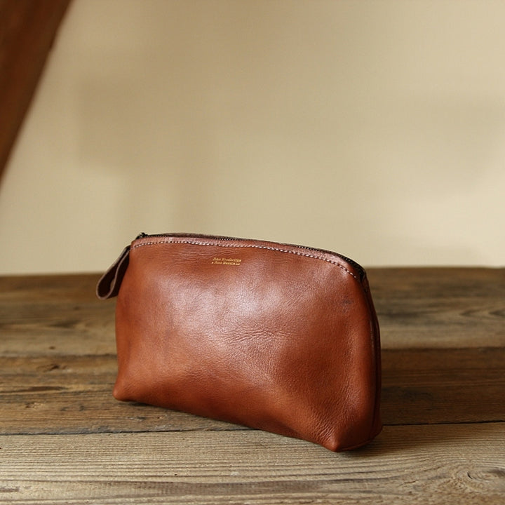 Kompakter Leder Kulturbeutel in Cognac für Reisen und Alltag