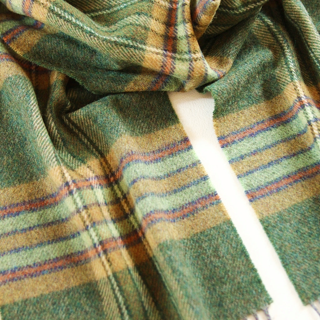 Lambswool Scarf 1906