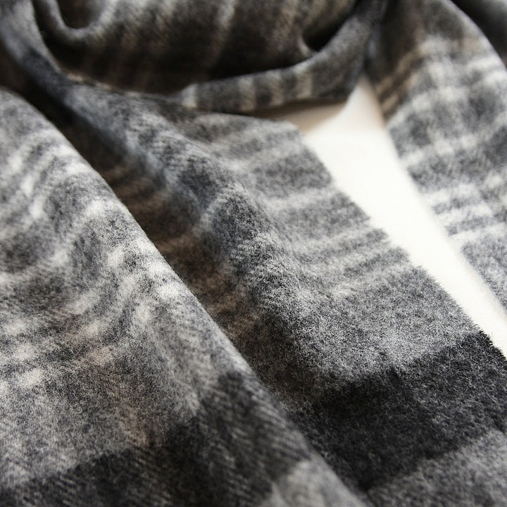 Lambswool Scarf 1923