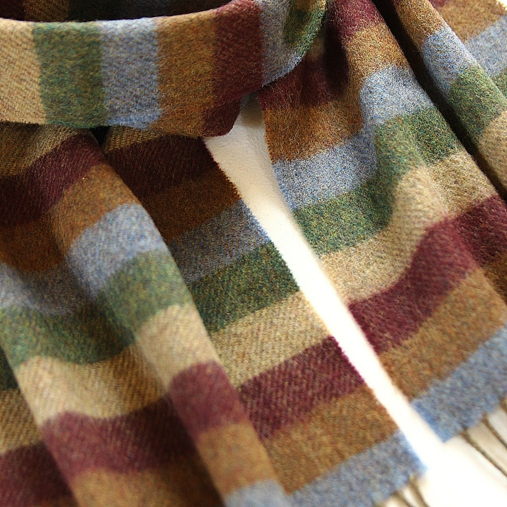 Lambswool Scarf Short 392