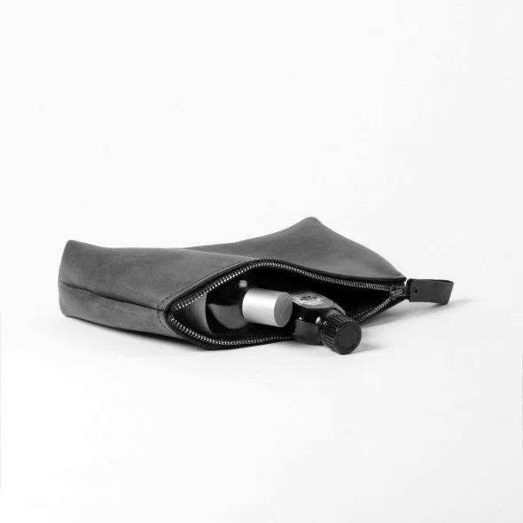 Leather Toiletry Bag - cognac