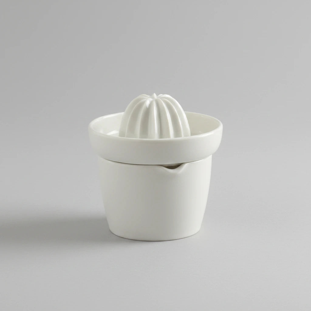 Kamoshika Lemon Juicer