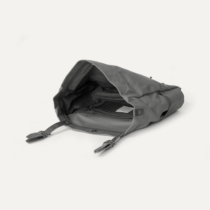 Detail einer Musette Tasche aus Canvas