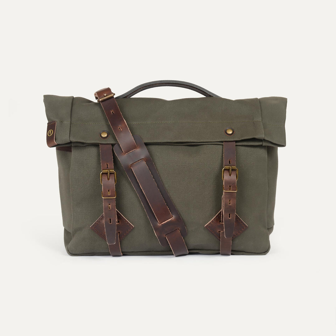 Musette Tasche Gaston aus Canvas und Leder in Khaki von Bleu de Chauffe