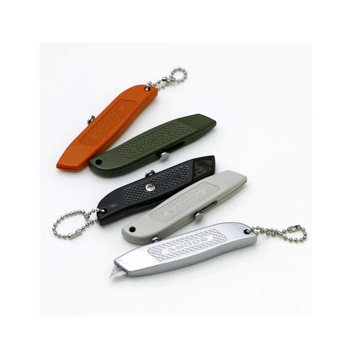 Mehrere Utility Knives von Penco in unterschiedlichen Farben
