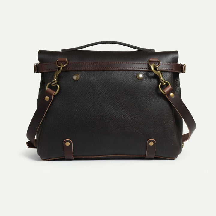 Rückseite einer Leder Postman Tasche
